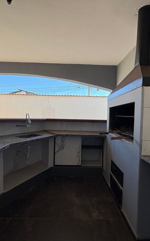 Casa para alugar com 400m², 4 quartos e 2 vagas Casa para alugar com 400m², 4 quartos e 2 vagasÁrea comum