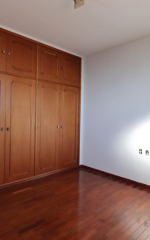 Casa para alugar com 400m², 4 quartos e 2 vagasQuarto 2