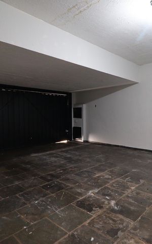 Casa para alugar com 400m², 4 quartos e 2 vagasGaragem