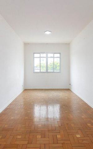 Apartamento para alugar com 102m², 3 quartos e 1 vaga Apartamento para alugar com 102m², 3 quartos e 1 vagaSala