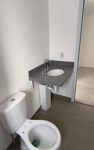 Apartamento à venda com 90m², 2 quartos e 1 vaga Apartamento à venda com 90m², 2 quartos e 1 vagaBanheiro da Suíte