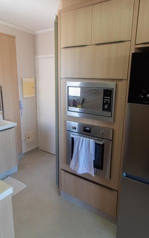 Apartamento à venda com 140m², 3 quartos e 3 vagas Apartamento à venda com 140m², 3 quartos e 3 vagasCozinha