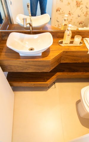 Apartamento à venda com 140m², 3 quartos e 3 vagas Apartamento à venda com 140m², 3 quartos e 3 vagasLavabo