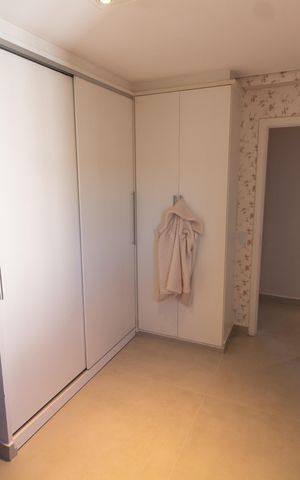 Apartamento à venda com 140m², 3 quartos e 3 vagas Apartamento à venda com 140m², 3 quartos e 3 vagasSuíte 1