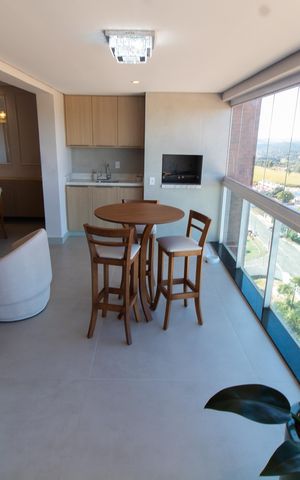 Apartamento à venda com 140m², 3 quartos e 3 vagas Apartamento à venda com 140m², 3 quartos e 3 vagasVaranda gourmet