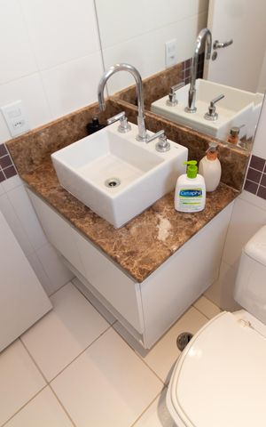 Apartamento à venda com 140m², 3 quartos e 3 vagas Apartamento à venda com 140m², 3 quartos e 3 vagasBanheiro Suíte 2