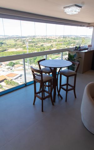 Apartamento à venda com 140m², 3 quartos e 3 vagas Apartamento à venda com 140m², 3 quartos e 3 vagasVaranda gourmet