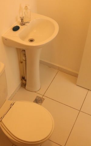 Apartamento à venda com 29m², 1 quarto e sem vagaBanheiro da Suíte