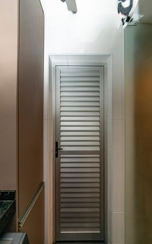 Apartamento à venda com 113m², 4 quartos e 2 vagas Apartamento à venda com 113m², 4 quartos e 2 vagasBanheiro de serviço