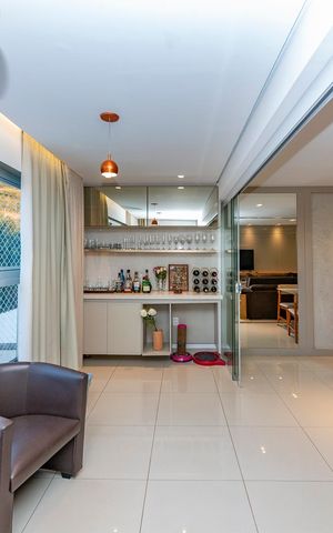Apartamento à venda com 113m², 4 quartos e 2 vagas Apartamento à venda com 113m², 4 quartos e 2 vagasVaranda da Sala