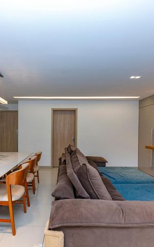 Apartamento à venda com 113m², 4 quartos e 2 vagas Apartamento à venda com 113m², 4 quartos e 2 vagasSala