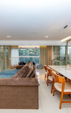 Apartamento à venda com 113m², 4 quartos e 2 vagas Apartamento à venda com 113m², 4 quartos e 2 vagasSala