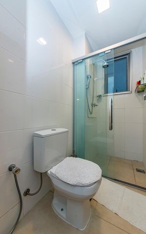 Apartamento à venda com 113m², 4 quartos e 2 vagas Apartamento à venda com 113m², 4 quartos e 2 vagasBanheiro Social