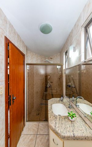 Apartamento à venda com 83m², 3 quartos e 2 vagas Apartamento à venda com 83m², 3 quartos e 2 vagasBanheiro Social