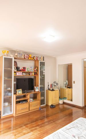 Casa de condomínio à venda com 405m², 6 quartos e 8 vagas Casa de condomínio à venda com 405m², 6 quartos e 8 vagasSuíte 1