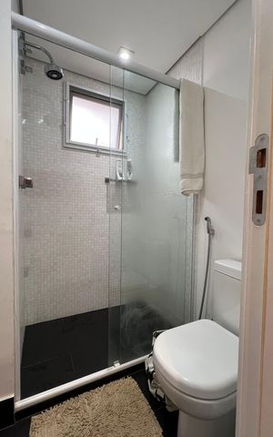 Apartamento para alugar com 84m², 2 quartos e 2 vagas Apartamento para alugar com 84m², 2 quartos e 2 vagasBanheiro da Suíte 1