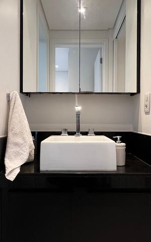 Apartamento para alugar com 84m², 2 quartos e 2 vagas Apartamento para alugar com 84m², 2 quartos e 2 vagasBanheiro da Suíte 1
