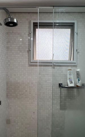 Apartamento para alugar com 84m², 2 quartos e 2 vagas Apartamento para alugar com 84m², 2 quartos e 2 vagasBanheiro da Suíte 1