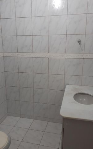 Apartamento à venda com 66m², 2 quartos e 1 vaga Apartamento à venda com 66m², 2 quartos e 1 vagaBanheiro