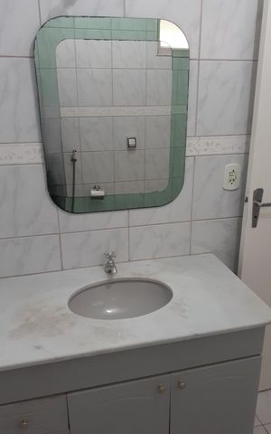 Apartamento à venda com 66m², 2 quartos e 1 vaga Apartamento à venda com 66m², 2 quartos e 1 vagaBanheiro
