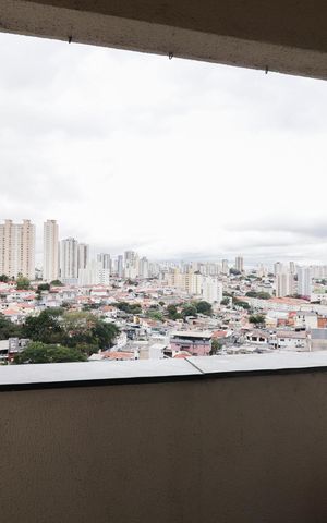 Apartamento à venda com 60m², 3 quartos e 1 vaga Apartamento à venda com 60m², 3 quartos e 1 vagaVaranda
