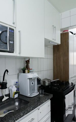 Apartamento à venda com 60m², 3 quartos e 1 vaga Apartamento à venda com 60m², 3 quartos e 1 vagaCozinha e Área de Serviço