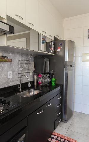 Apartamento à venda com 47m², 2 quartos e 1 vagaCozinha