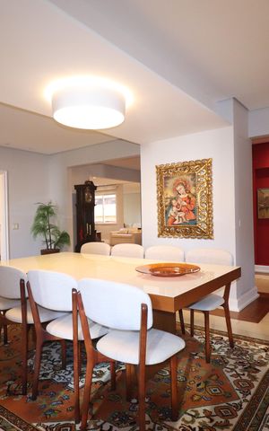 Apartamento à venda com 260m², 3 quartos e 4 vagasSala de jantar