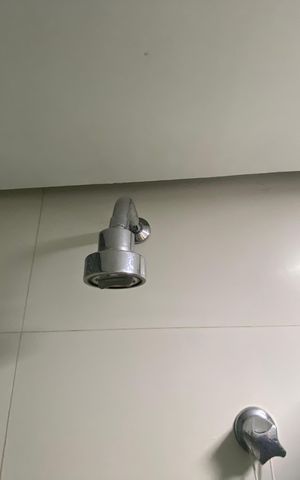 Casa à venda com 75m², 2 quartos e 1 vaga Casa à venda com 75m², 2 quartos e 1 vagaBanheiro Social 2