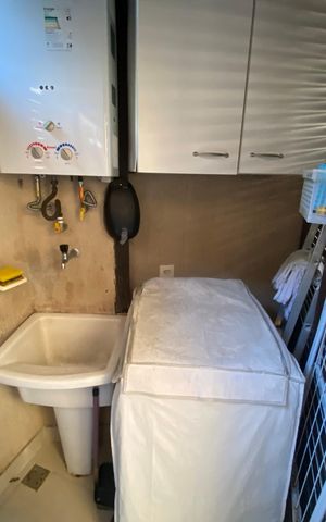 Casa à venda com 75m², 2 quartos e 1 vaga Casa à venda com 75m², 2 quartos e 1 vagaÁrea de Serviço
