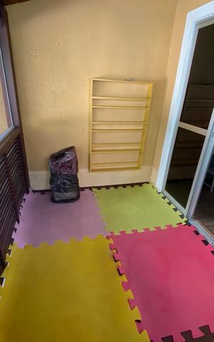 Casa à venda com 75m², 2 quartos e 1 vaga Casa à venda com 75m², 2 quartos e 1 vagaVaranda - Quarto 2