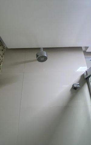 Casa à venda com 75m², 2 quartos e 1 vaga Casa à venda com 75m², 2 quartos e 1 vagaBanheiro Social