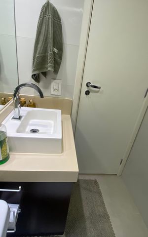 Casa à venda com 75m², 2 quartos e 1 vaga Casa à venda com 75m², 2 quartos e 1 vagaBanheiro Social