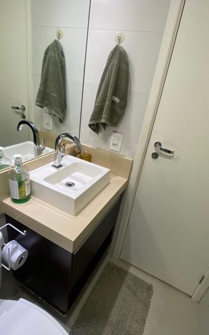 Casa à venda com 75m², 2 quartos e 1 vaga Casa à venda com 75m², 2 quartos e 1 vagaBanheiro Social