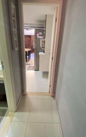 Casa à venda com 75m², 2 quartos e 1 vaga Casa à venda com 75m², 2 quartos e 1 vagaCorredor