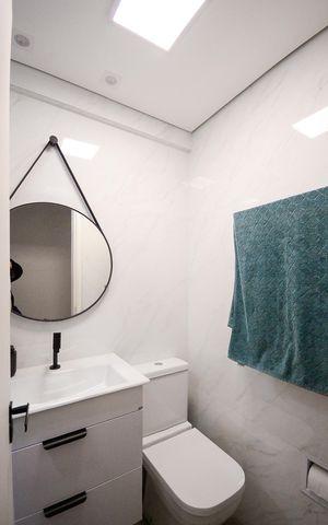 Apartamento à venda com 82m², 3 quartos e 2 vagas Apartamento à venda com 82m², 3 quartos e 2 vagasBanheiro Social