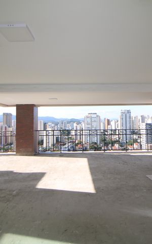 Apartamento à venda com 335m², 3 quartos e 5 vagasSala