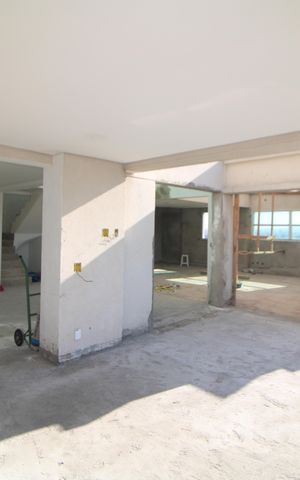 Apartamento à venda com 335m², 3 quartos e 5 vagasSala