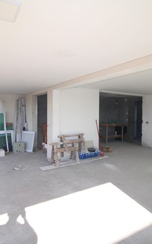 Apartamento à venda com 335m², 3 quartos e 5 vagasSala