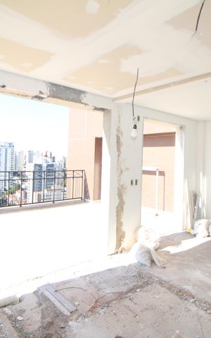 Apartamento à venda com 335m², 3 quartos e 5 vagasQuarto 4