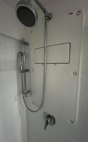 Studio para alugar com 36m², 1 quarto e 1 vaga Studio para alugar com 36m², 1 quarto e 1 vagaBanheiro