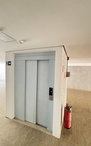 Apartamento à venda com 63m², 2 quartos e 1 vaga Apartamento à venda com 63m², 2 quartos e 1 vagaÁrea Comum - Elevador