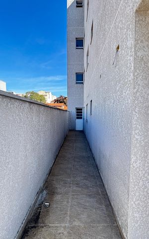Apartamento à venda com 63m², 2 quartos e 1 vaga Apartamento à venda com 63m², 2 quartos e 1 vagaVaranda da Suite