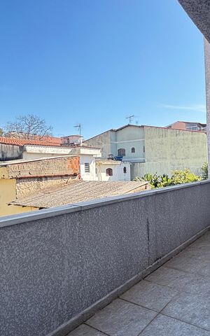 Apartamento à venda com 69m², 2 quartos e 1 vaga Apartamento à venda com 69m², 2 quartos e 1 vagaÁrea de Serviço - Varanda