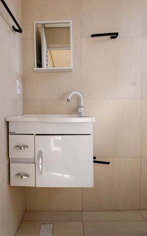 Apartamento para alugar com 45m², 2 quartos e sem vagaBanheiro