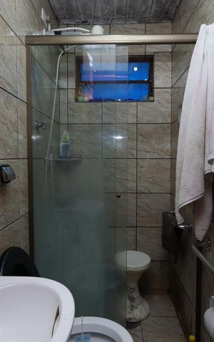 Casa à venda com 160m², 3 quartos e 3 vagasBanheiro da Suíte