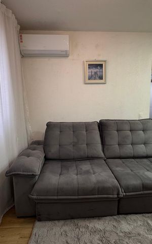 Apartamento à venda com 46m², 2 quartos e 1 vaga Apartamento à venda com 46m², 2 quartos e 1 vagaSala