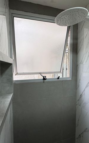 Apartamento à venda com 46m², 2 quartos e 1 vaga Apartamento à venda com 46m², 2 quartos e 1 vagaBanheiro
