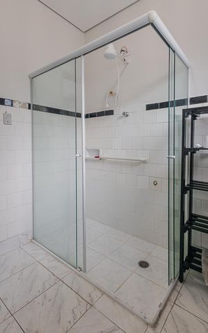 Casa para alugar com 140m², 2 quartos e 1 vagaBanheiro