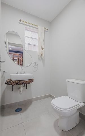 Casa para alugar com 140m², 2 quartos e 1 vagaLavabo